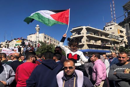 Les Palestiniens appellent à des troubles civils en pleine crise due à la nouvelle loi sur la sécurité sociale